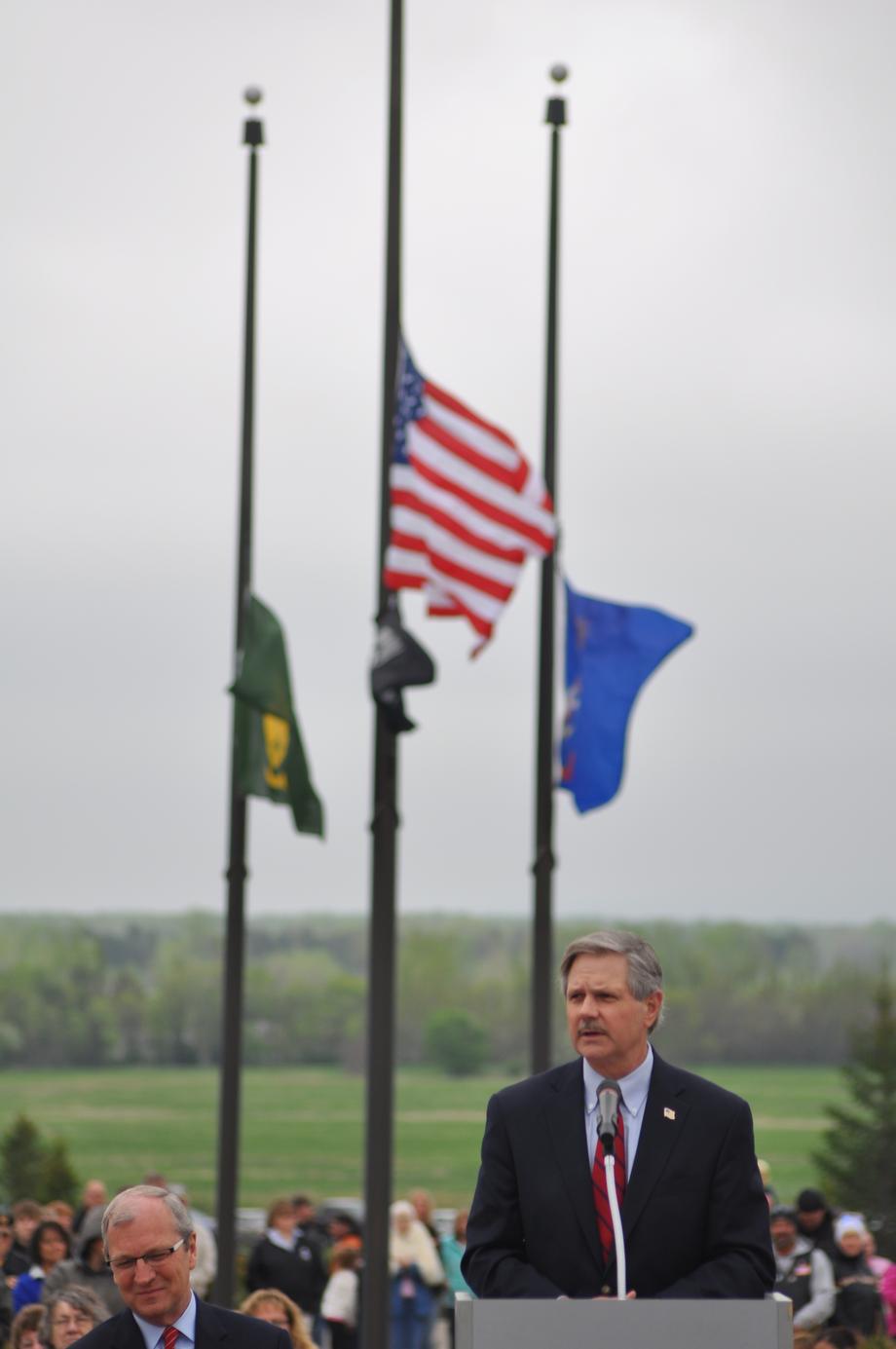 Memorial Day 2013-May, 2013- Senator Hoeven joins the community to pay tribute to the nation's fallen service members at ceremonies in Bismarck and Mandan. 